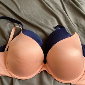 Set of 2 full coverage bras